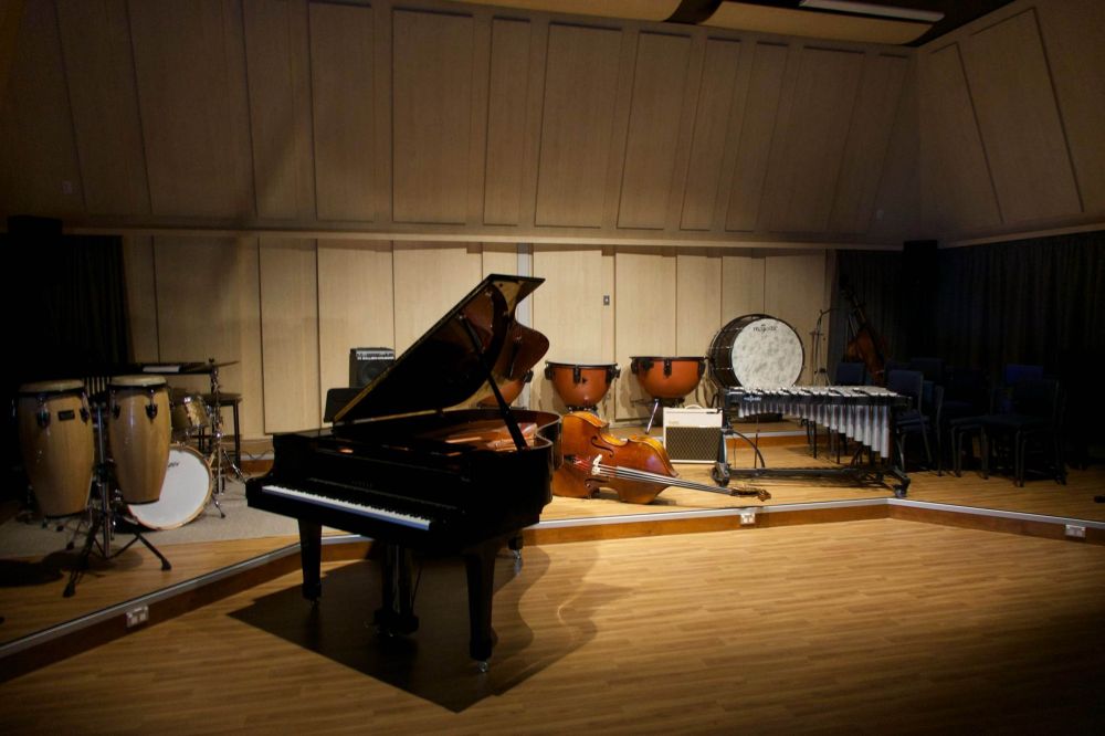 StAC music suite room with instruments
