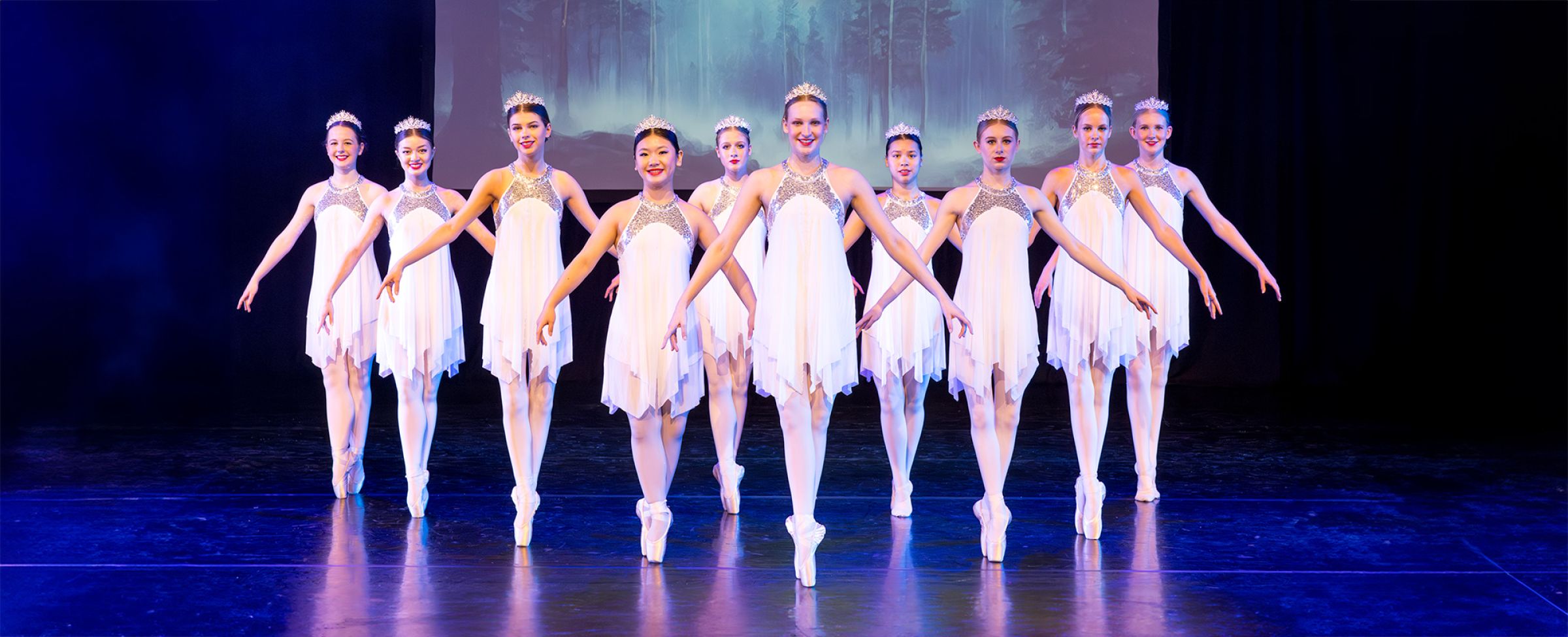 Students en pointe in the ballet production, Trilogy